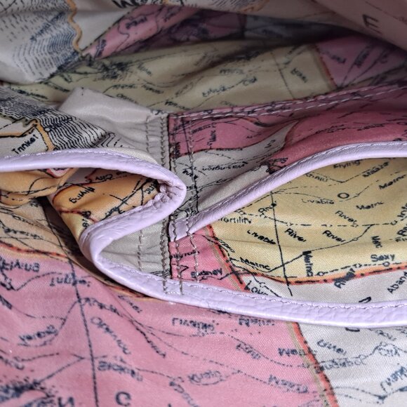 Sharif pink leather crossbody bag with silver-tone hardware - Picture 15 of 16